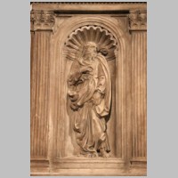 Photo by Sailko on Wikipedia,2.JPG